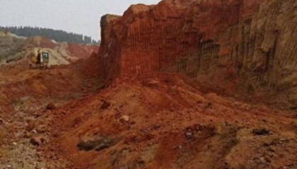 男子投诉环保问题被打断肋骨获赔300万，后被判寻衅滋事追缴违法所得