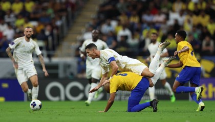 亚冠-C罗双响斩获生涯第913球 利雅得胜利3-1升至第二