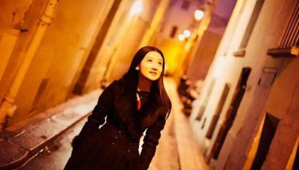 周深的伯乐，谭维维御用作词人，半个娱乐圈转发，这个女孩不简单？