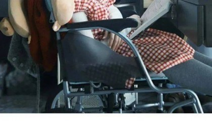 赵露思好友透露：进过抢救室，且患上失语症！