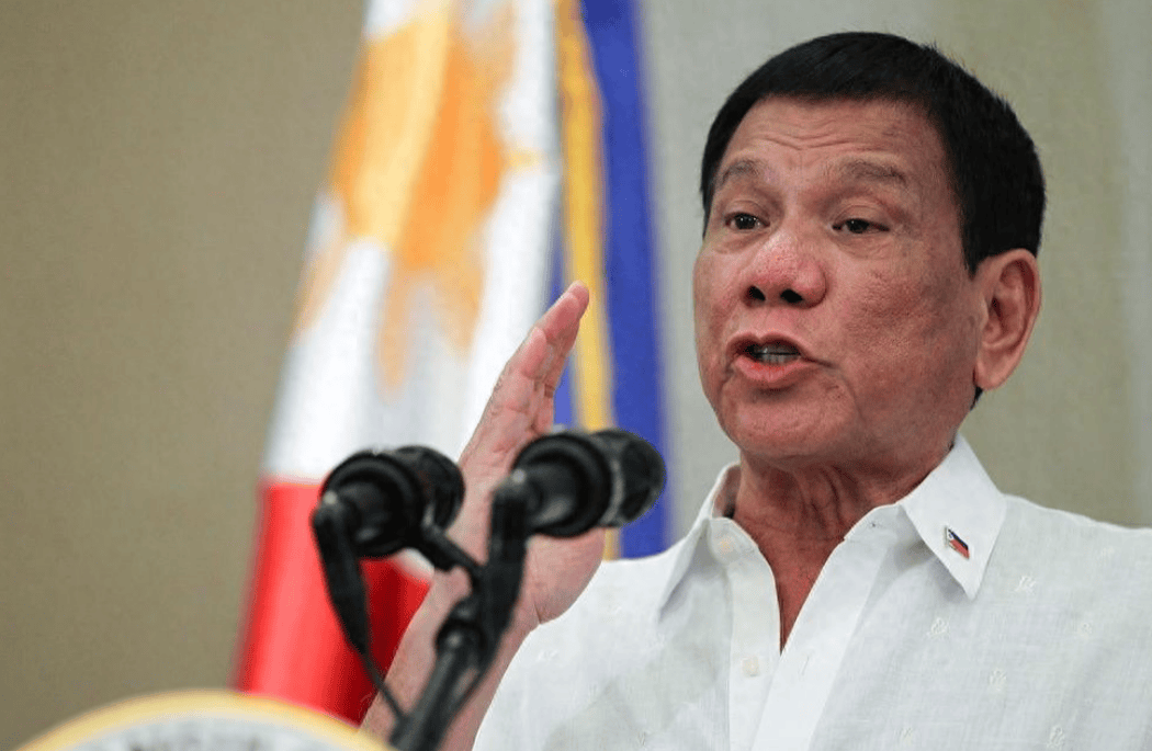 逮捕老杜的菲律宾“功臣”畏罪潜逃,远在海牙的杜特尔特,离回家又近了一步