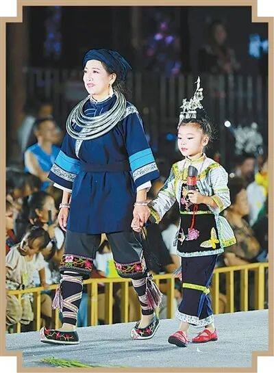 人民日报：“村超”“村马”“村T”等群众文体活动持续出圈 解码贵州“村字号”