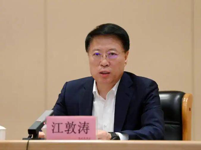 周末打“虎”,直辖市副市长任上被查!今年以来已有49名中管干部落马