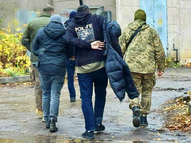 英国记者:在乌克兰采访时,同事被带走“强制”入伍