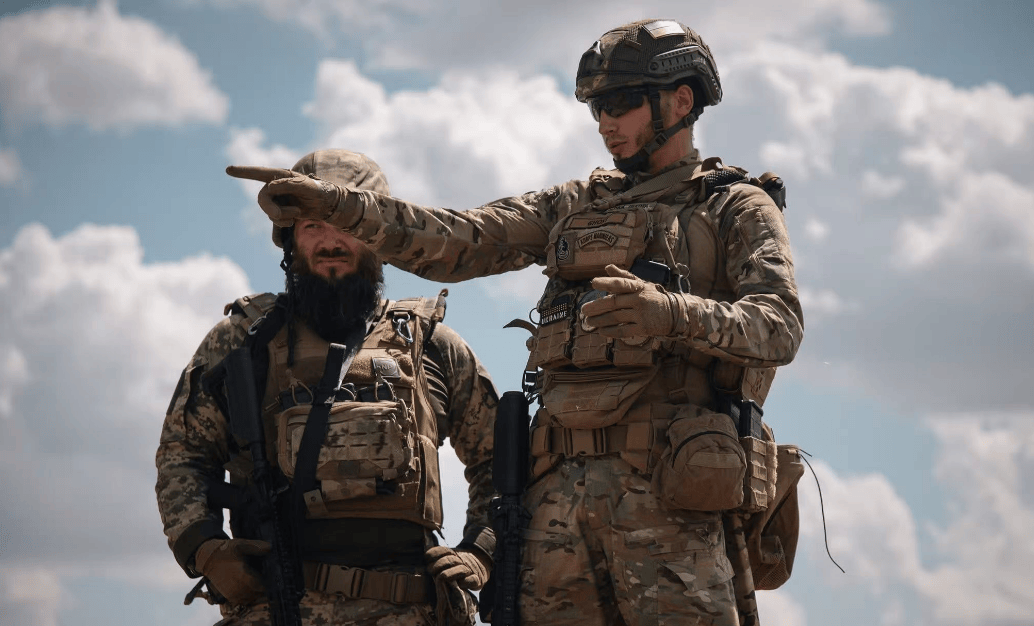 俄军逆天打法根本防不住!俄乌爆发矿井血战,普京连夜宣布大消息