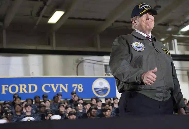 釜山会谈结束,中美没发联合声明,特朗普火速回国,绝口不提一事