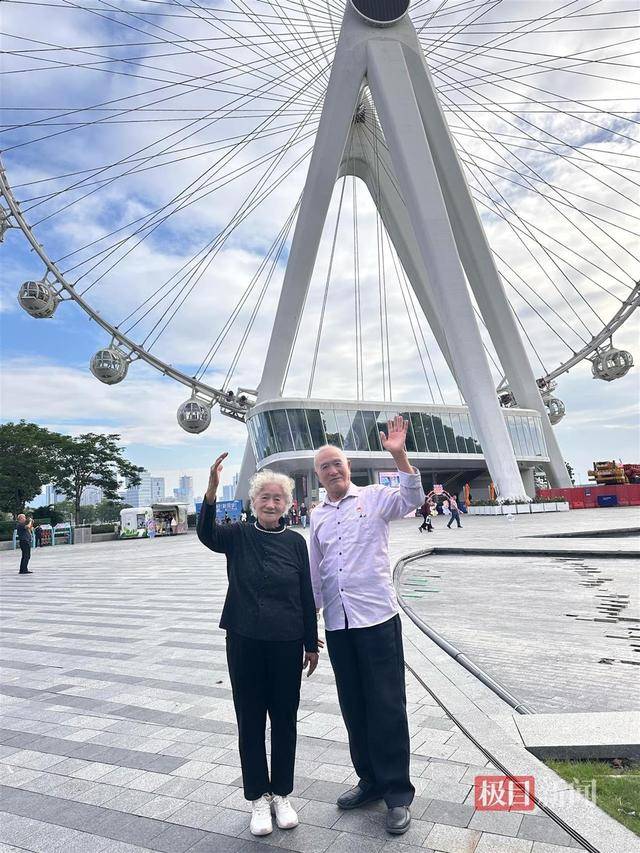 90岁老人自驾23年游遍全国