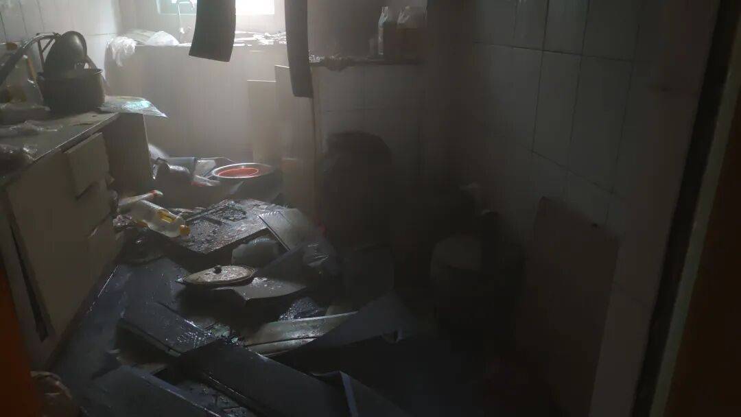 大意了！爷爷送孙子上学前忘了这件事，一家人差点无家可归！