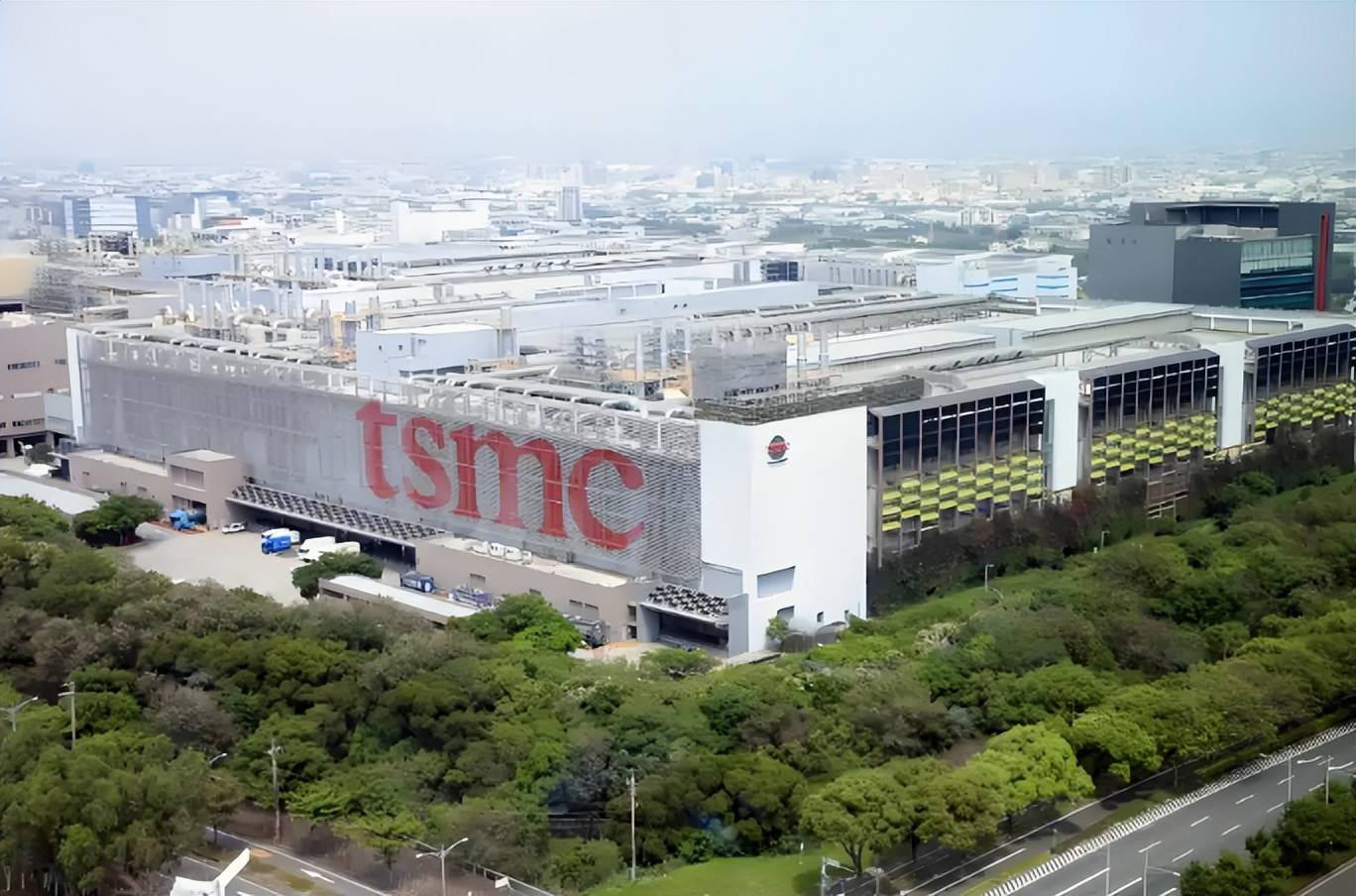 人民日报刊文，统一已成定局，特朗普被警告，与“台独”划清界限