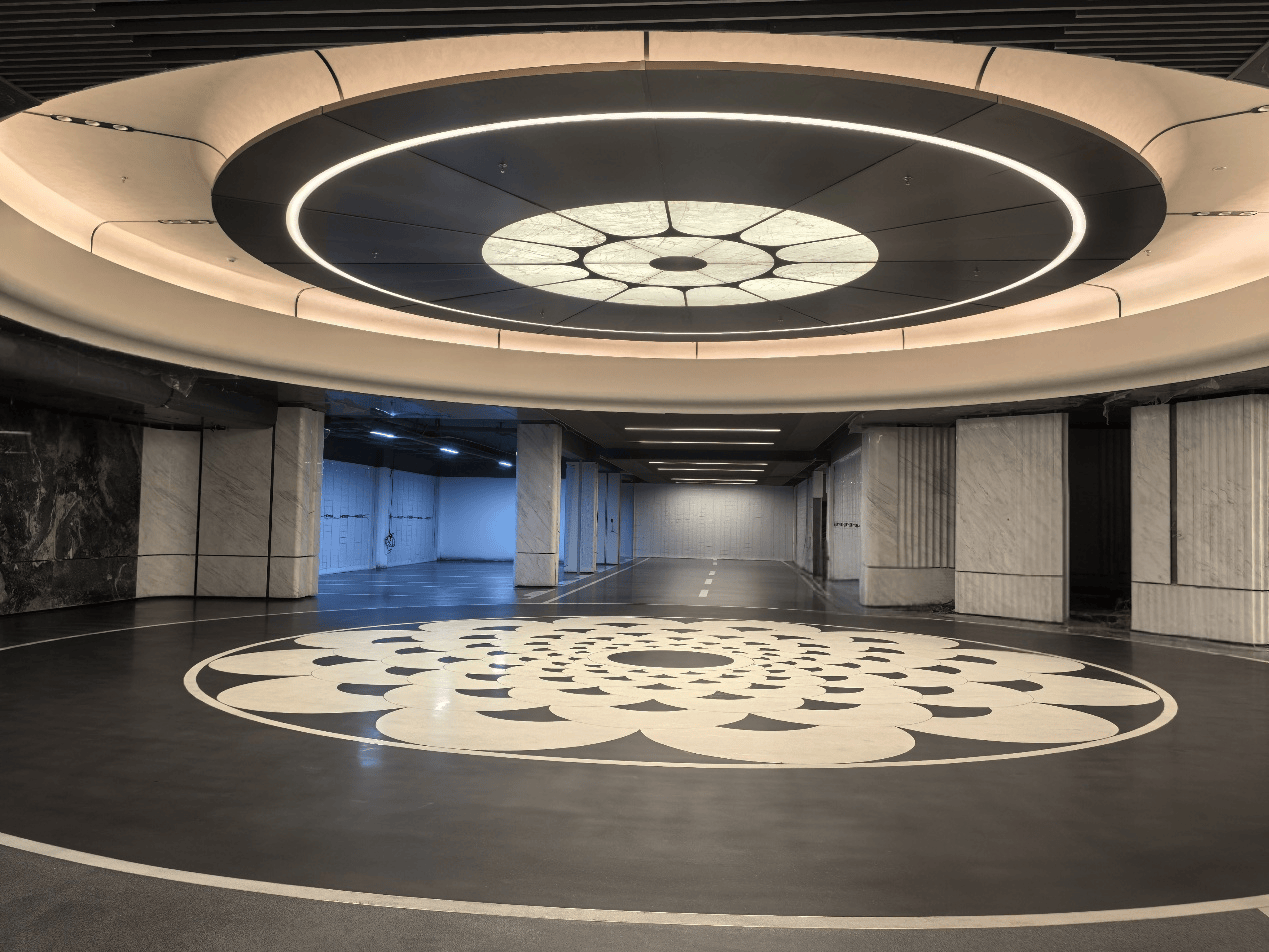 杭州不少小区地下车库的地面已破旧不堪，翻新要多少钱？